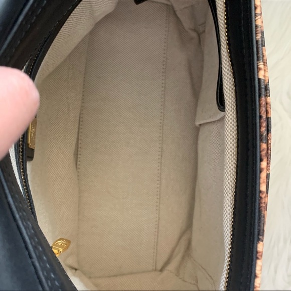 NWOT MCM limited Leopard 2 Way - Picture 10 of 16